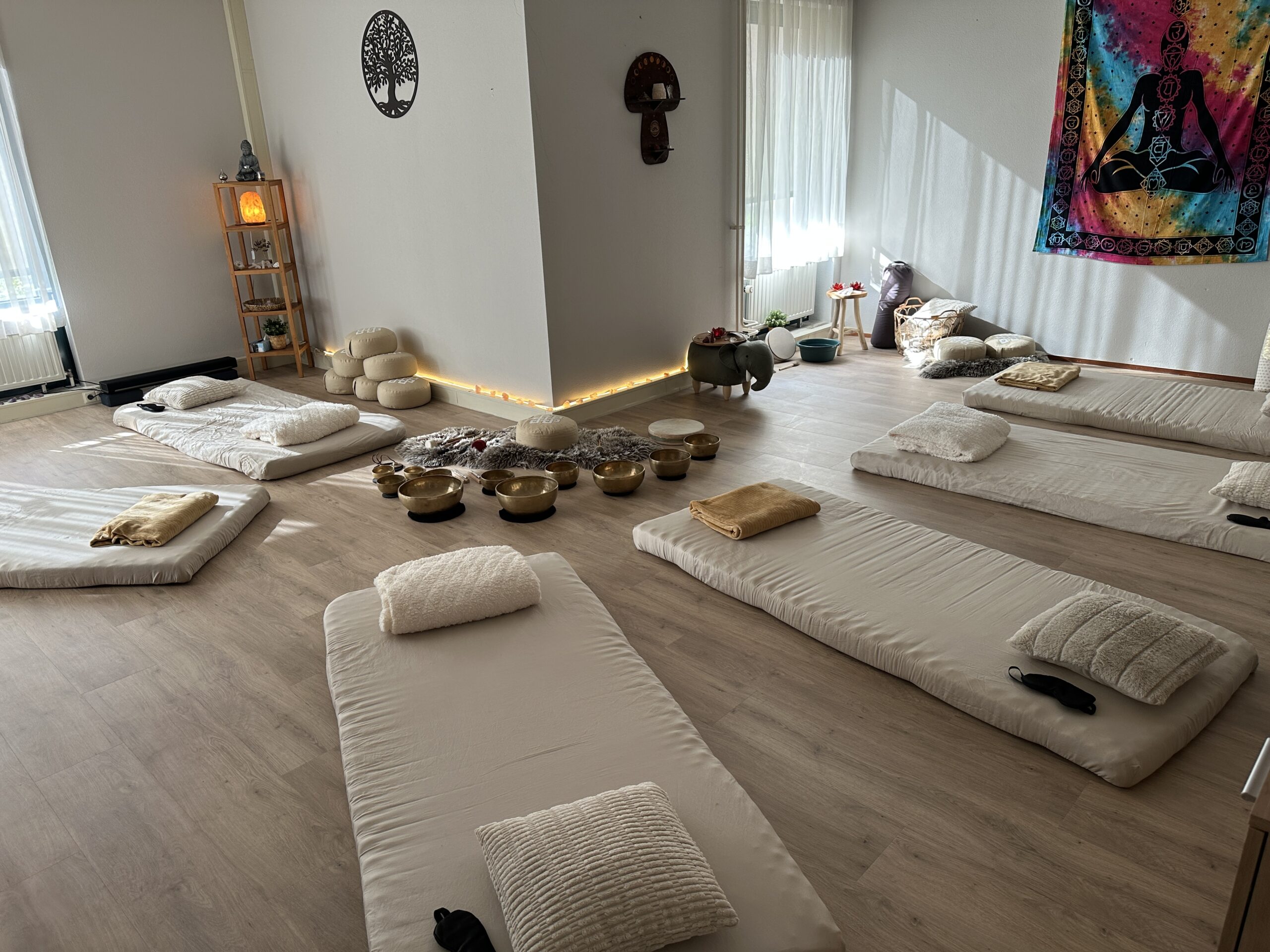 kundalini activatie, kundalini, facilitator, cacao ceremonie, meditatie, klankschalen, retraite, retreat, Limburg, Roermond, Herkenbosch, klankschalen massage, klankschalen meditatie, KAP,